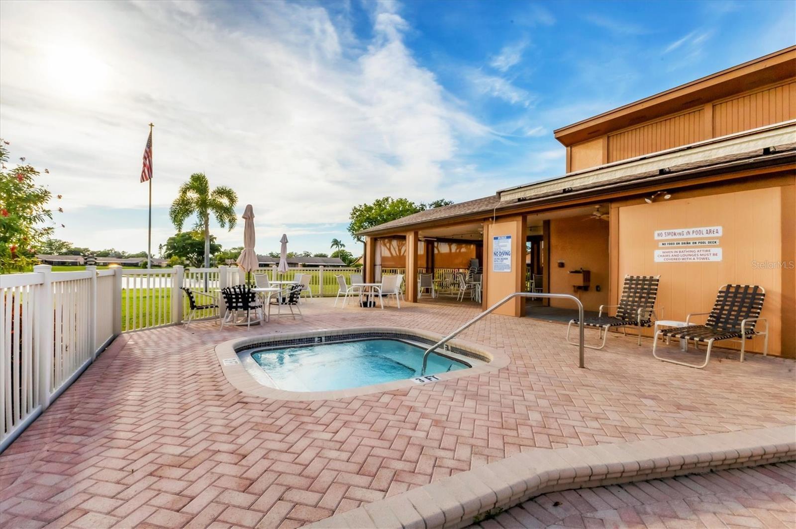 MEADOWCROFT SOUTH - Residential