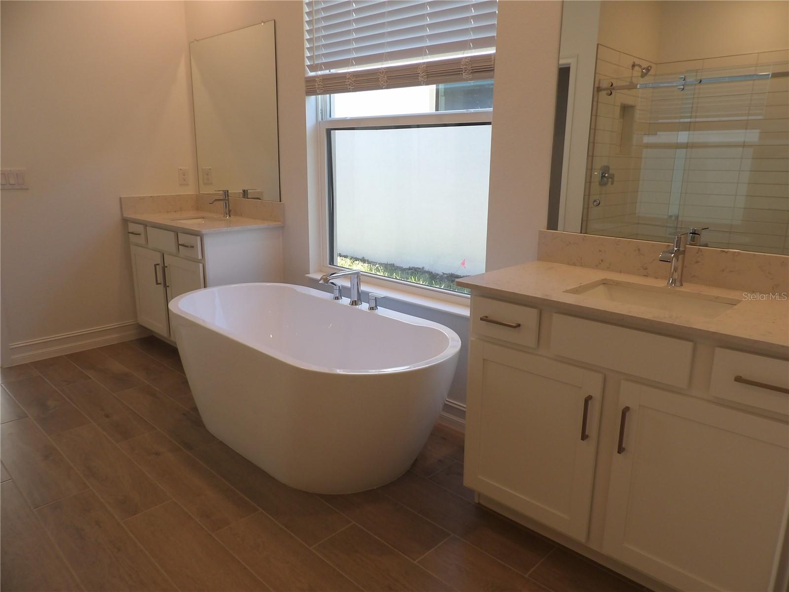 CONNERTON - Residential Lease