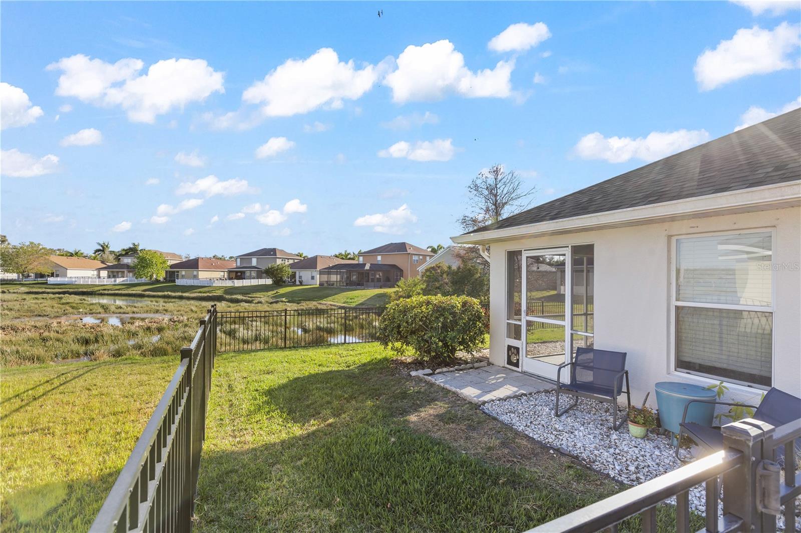 CRYSTAL LAKES - Residential