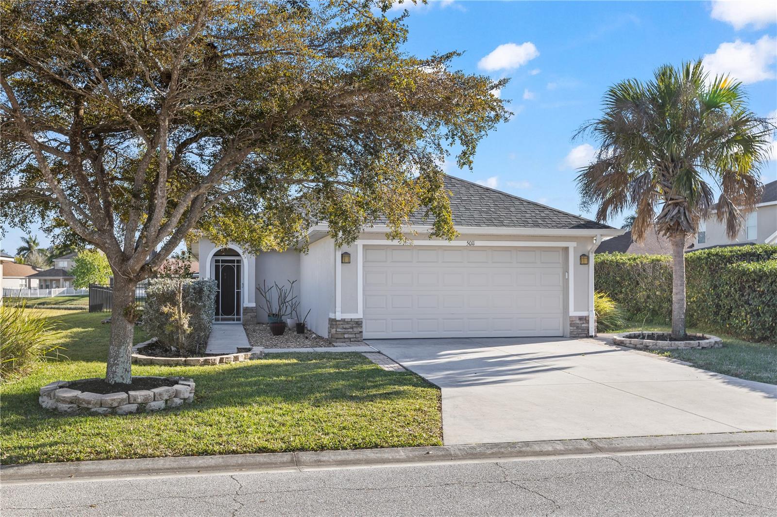 CRYSTAL LAKES - Residential