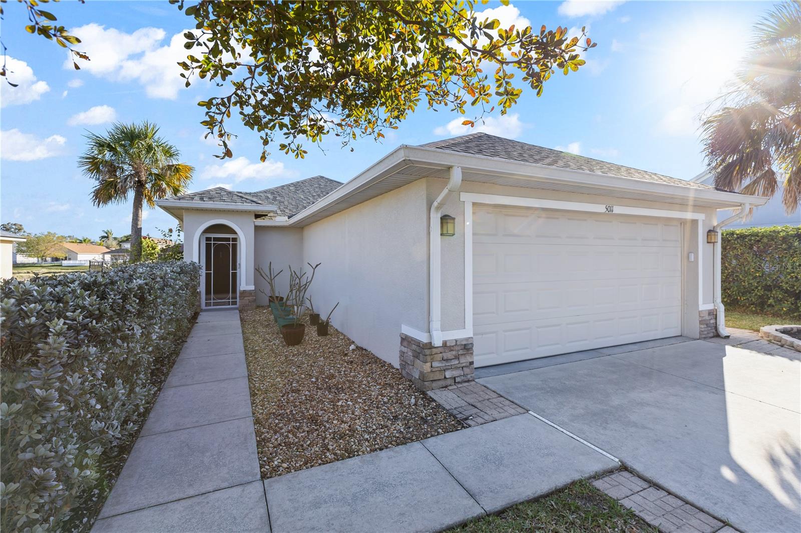 CRYSTAL LAKES - Residential