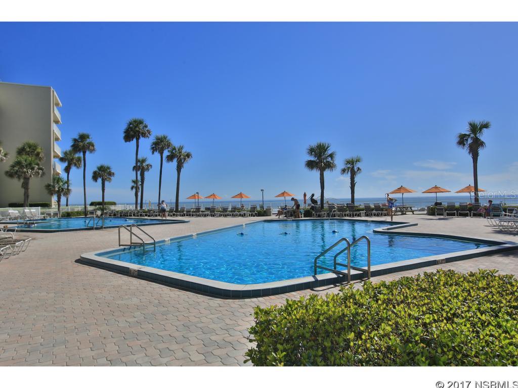 Pelican - Residential