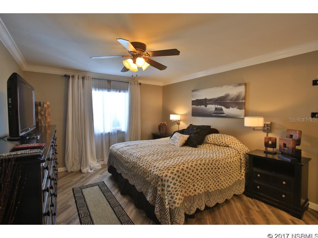 Pelican - Residential