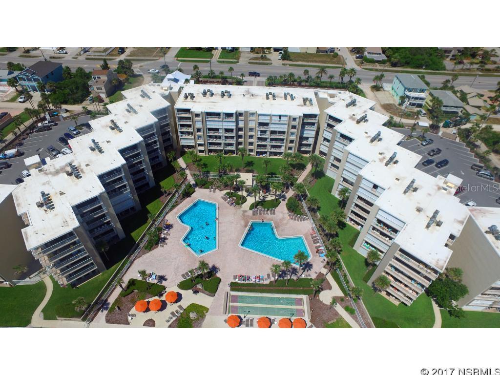 Pelican - Residential