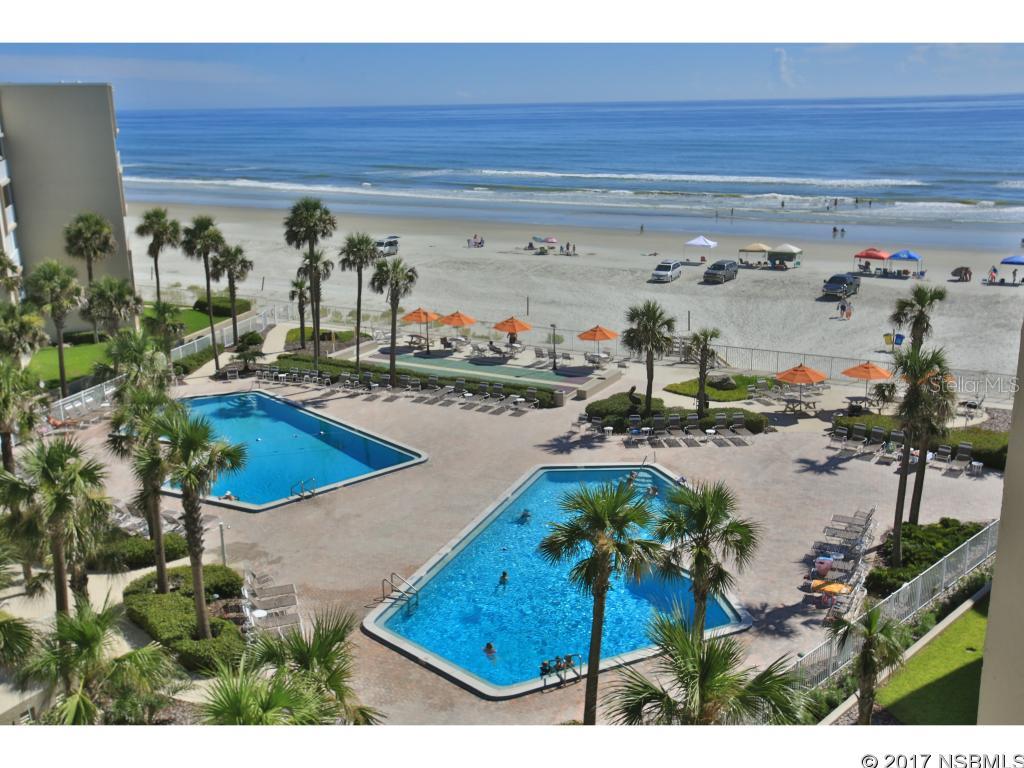 Pelican - Residential