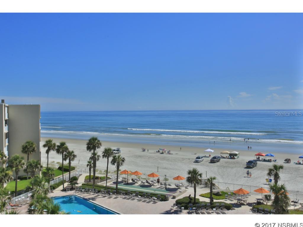 Pelican - Residential