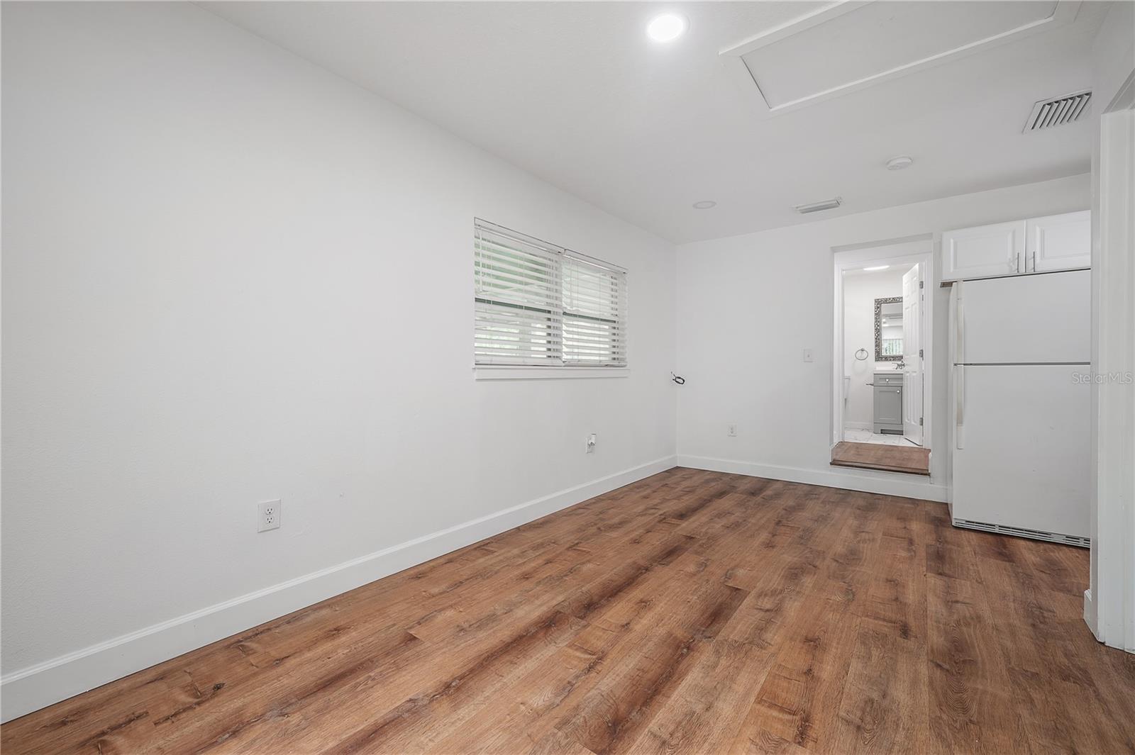 UNPLATTED - Residential Income