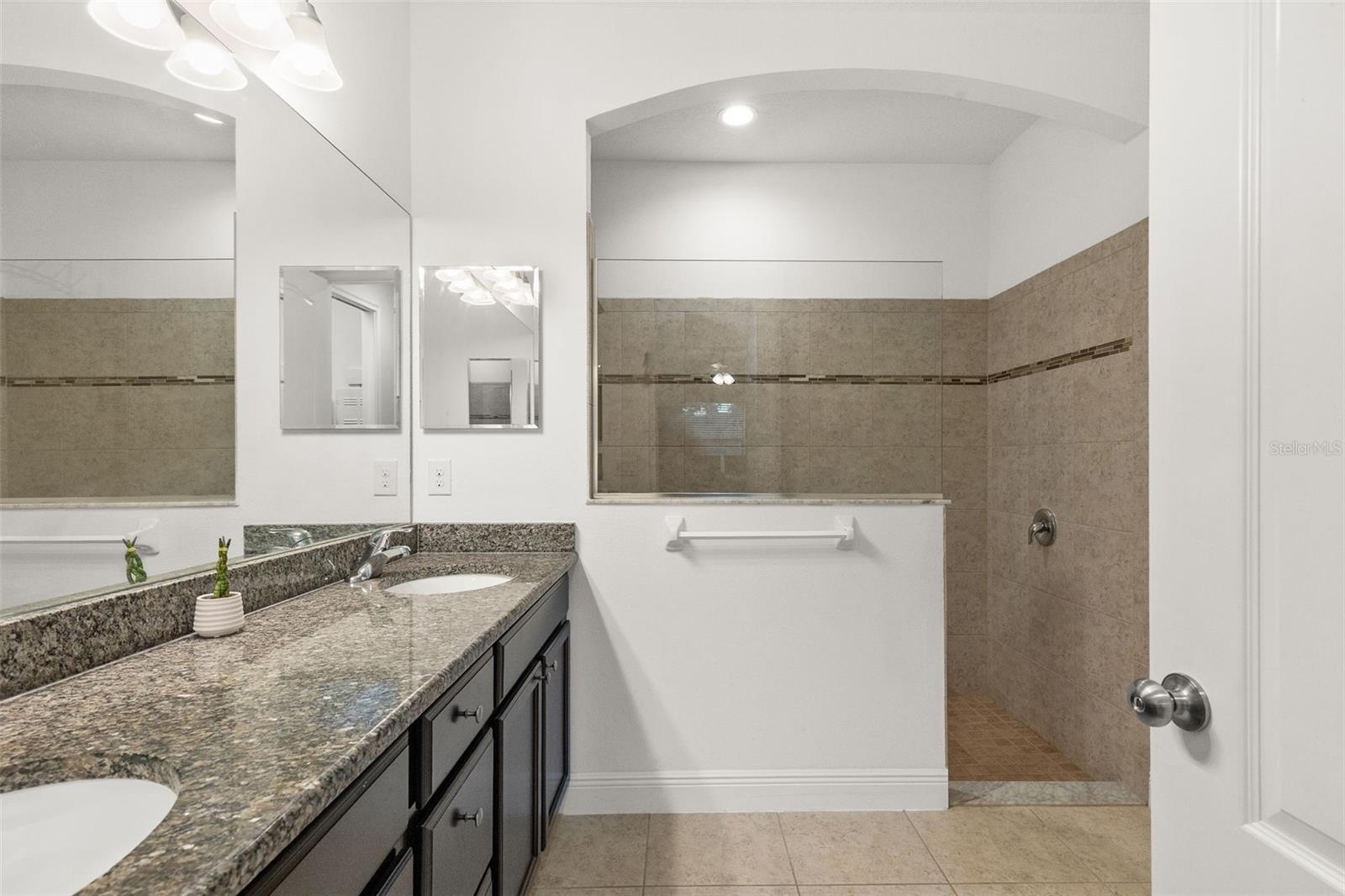 KINGSWAY ESTATES SOUTH - Residential