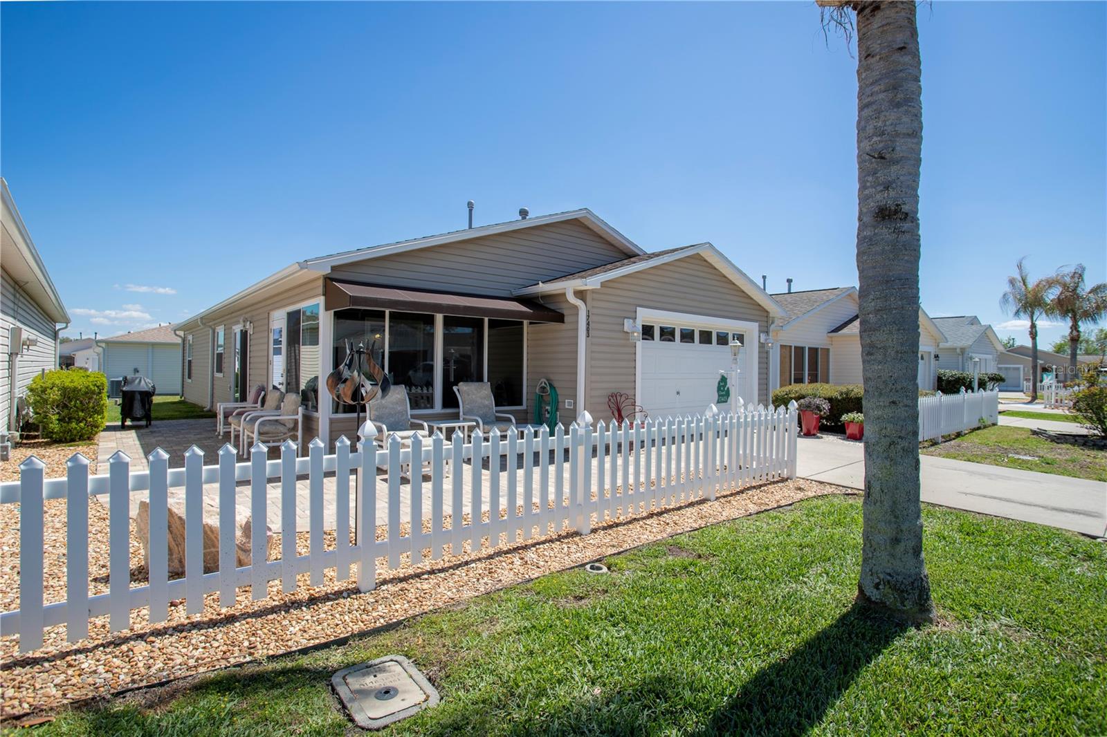 VILLAGES/MARION VILLAS - Residential