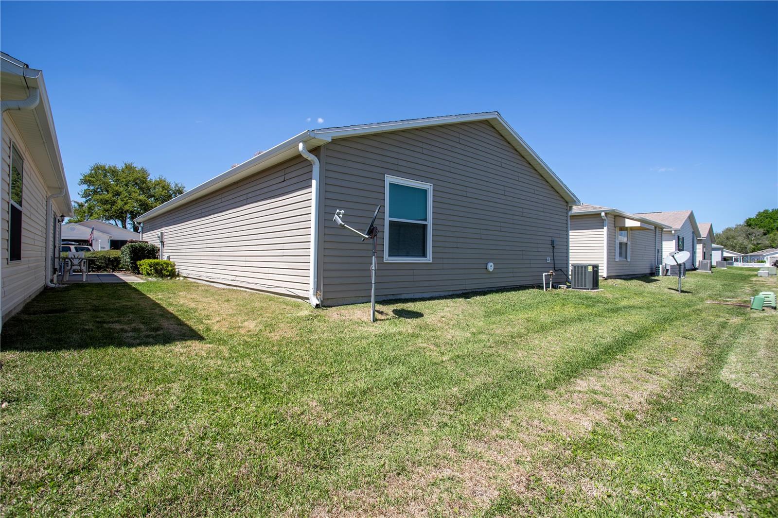 VILLAGES/MARION VILLAS - Residential