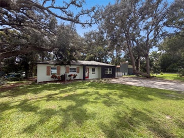 10806 W ELBOW DRIVE TAMPA FL 33612