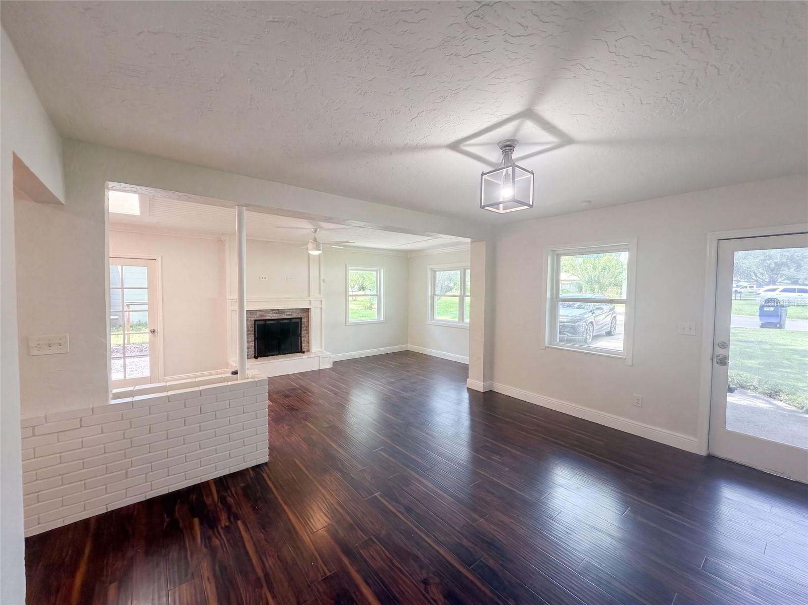 10806 W ELBOW DRIVE