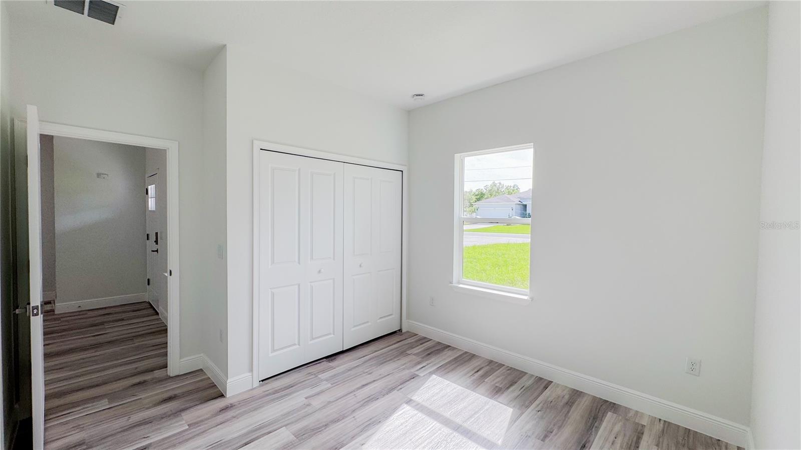 MARION OAKS - Residential