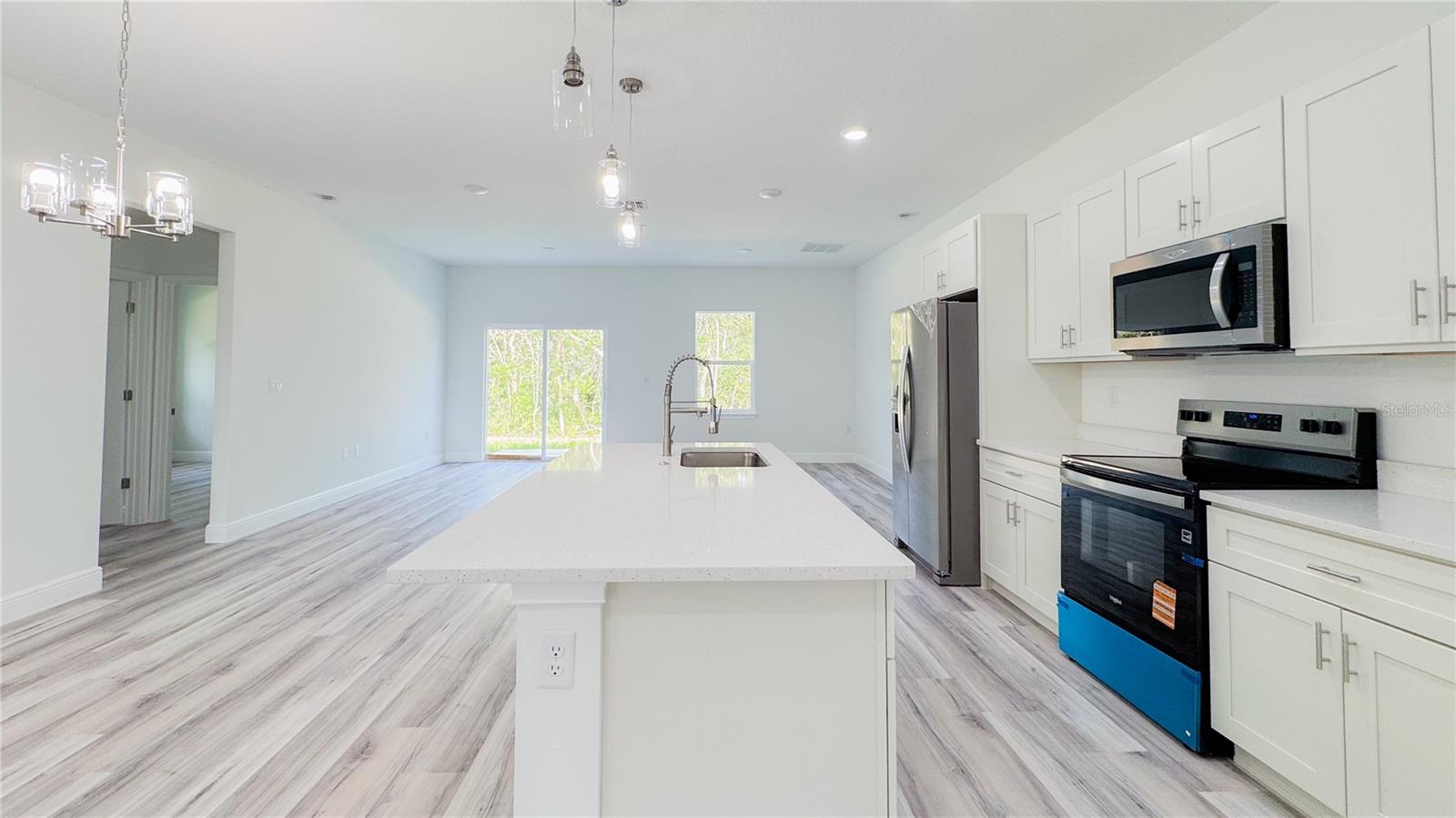 MARION OAKS - Residential