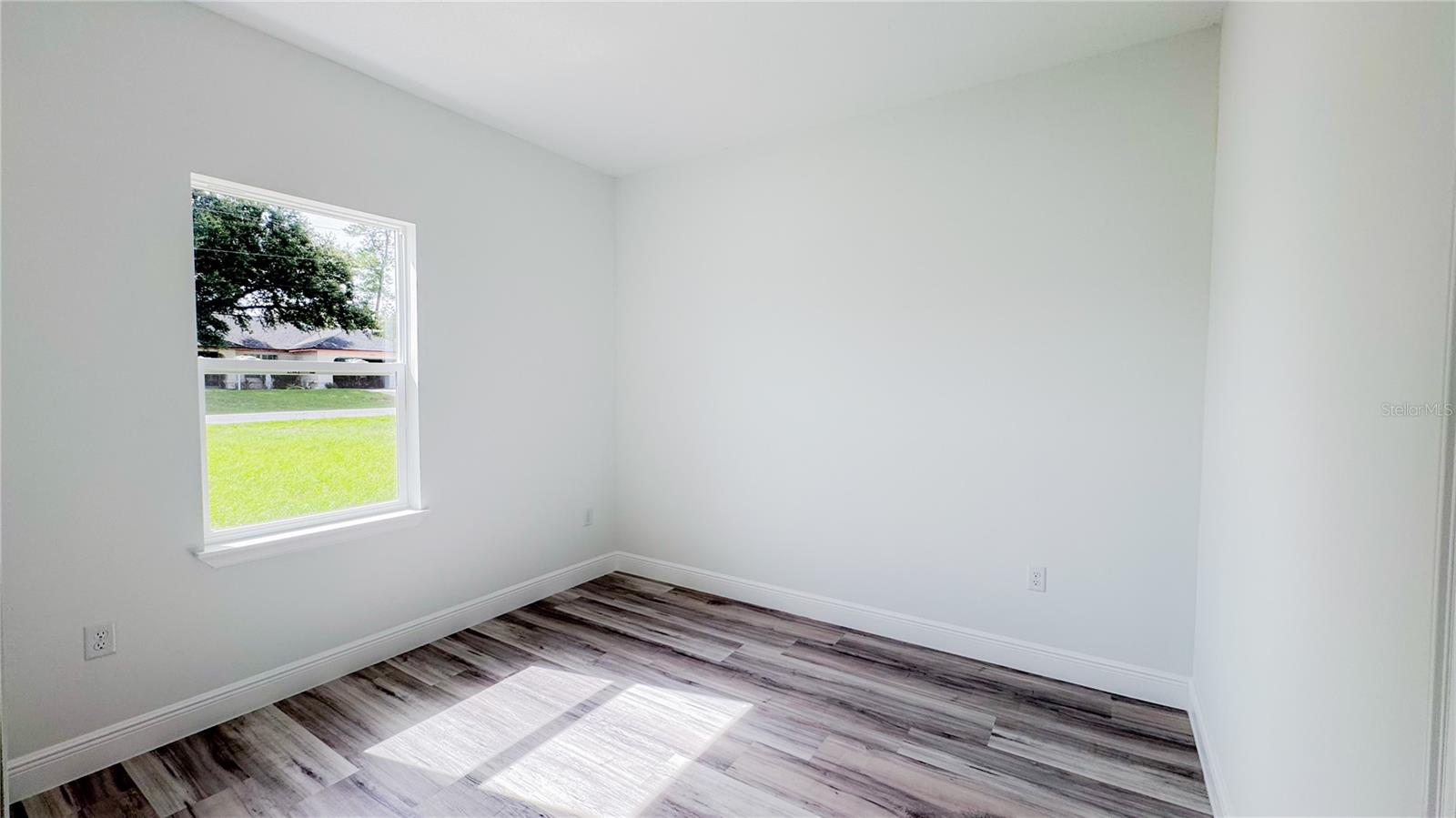 MARION OAKS - Residential
