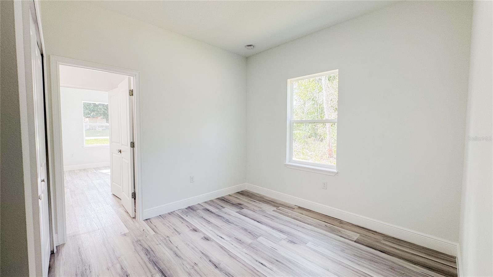 MARION OAKS - Residential