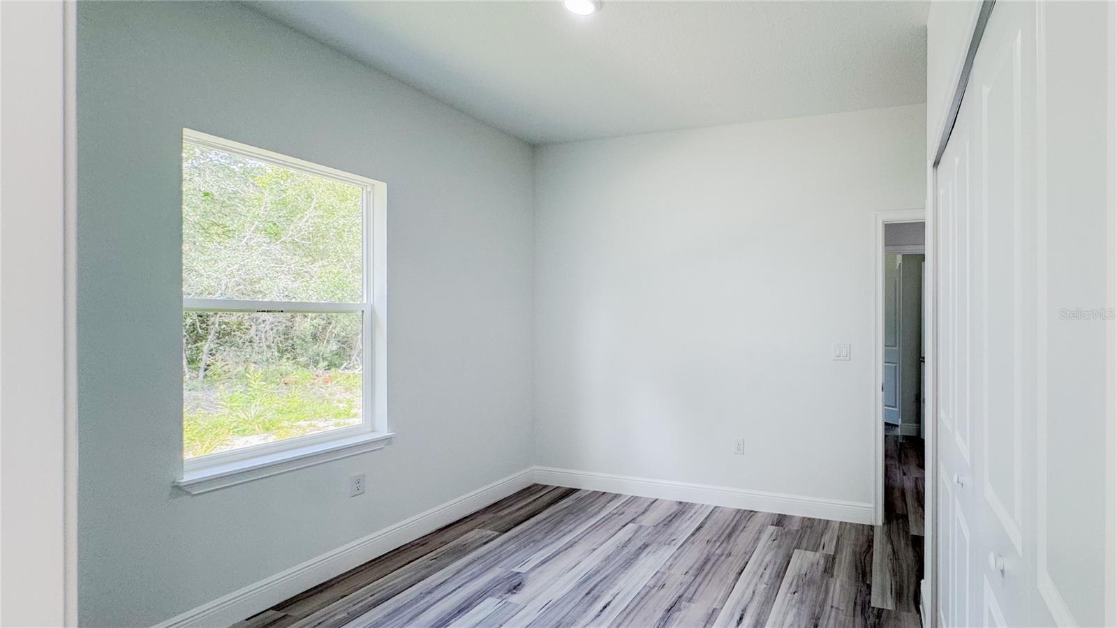 MARION OAKS - Residential