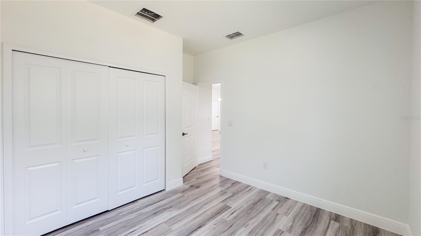 MARION OAKS - Residential