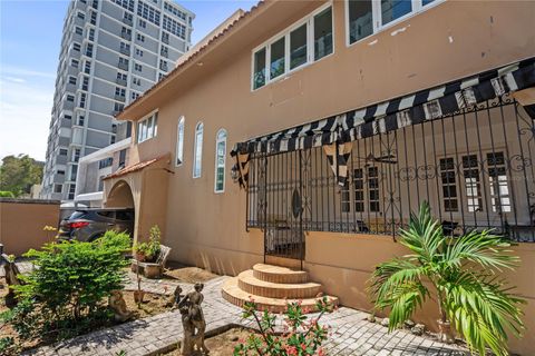 54 CALLE WASHINGTON SAN JUAN  00907