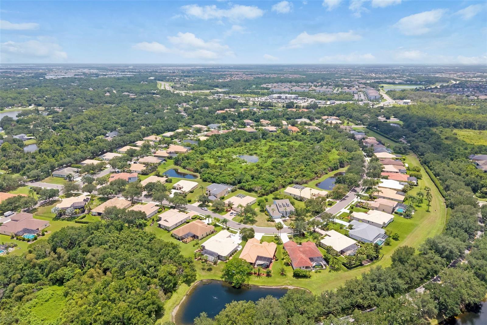 1111 BRAMBLING COURT