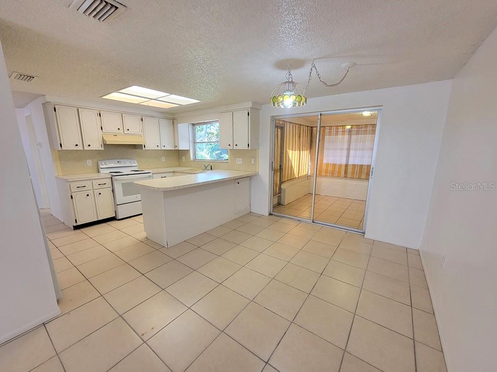 EMBASSY HILLS - Residential Lease