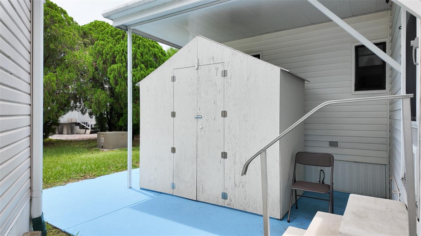 OUTDOOR RESORTS AMERICA - Residential