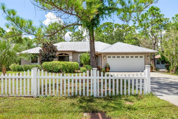 572 TOLEDO RD, NORTH PORT, FL 34287 - Image fcdbb0f7f2139e29331ce4800a710f70/2448642208