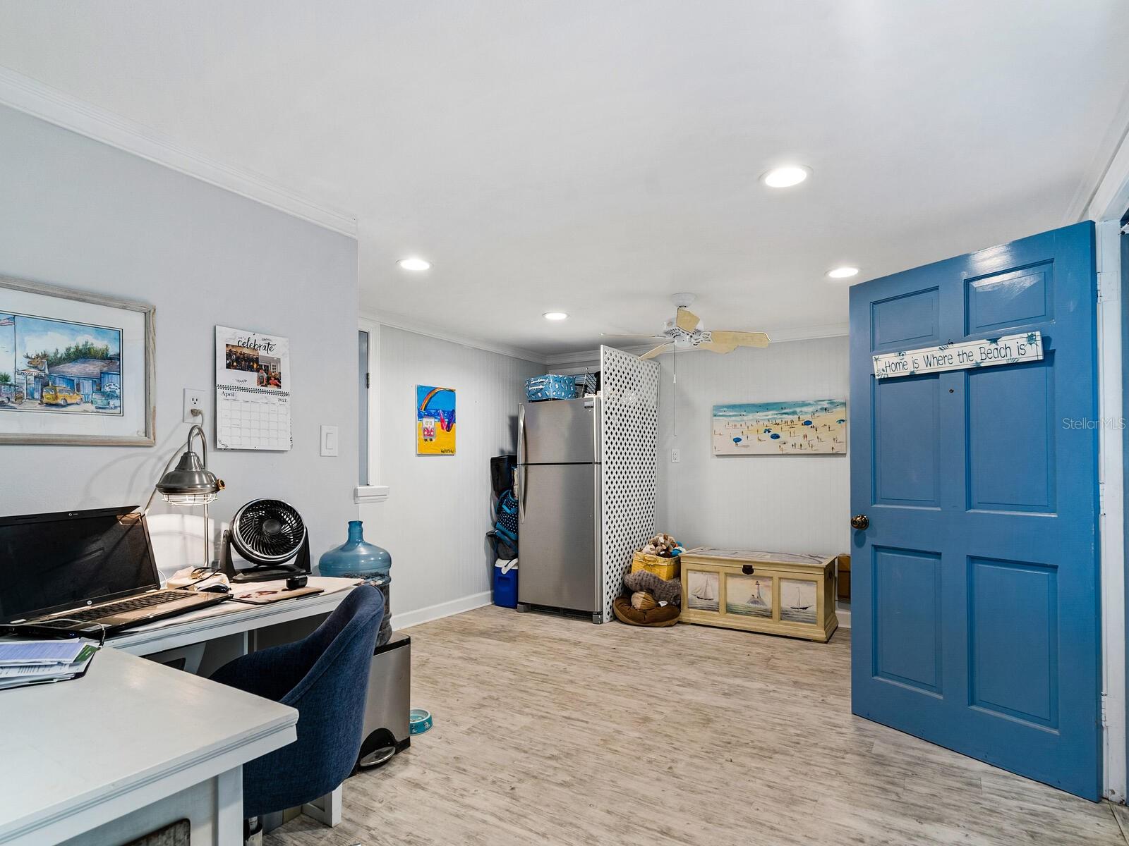 HOLMES BEACH 13TH UNIT - Residential Lease