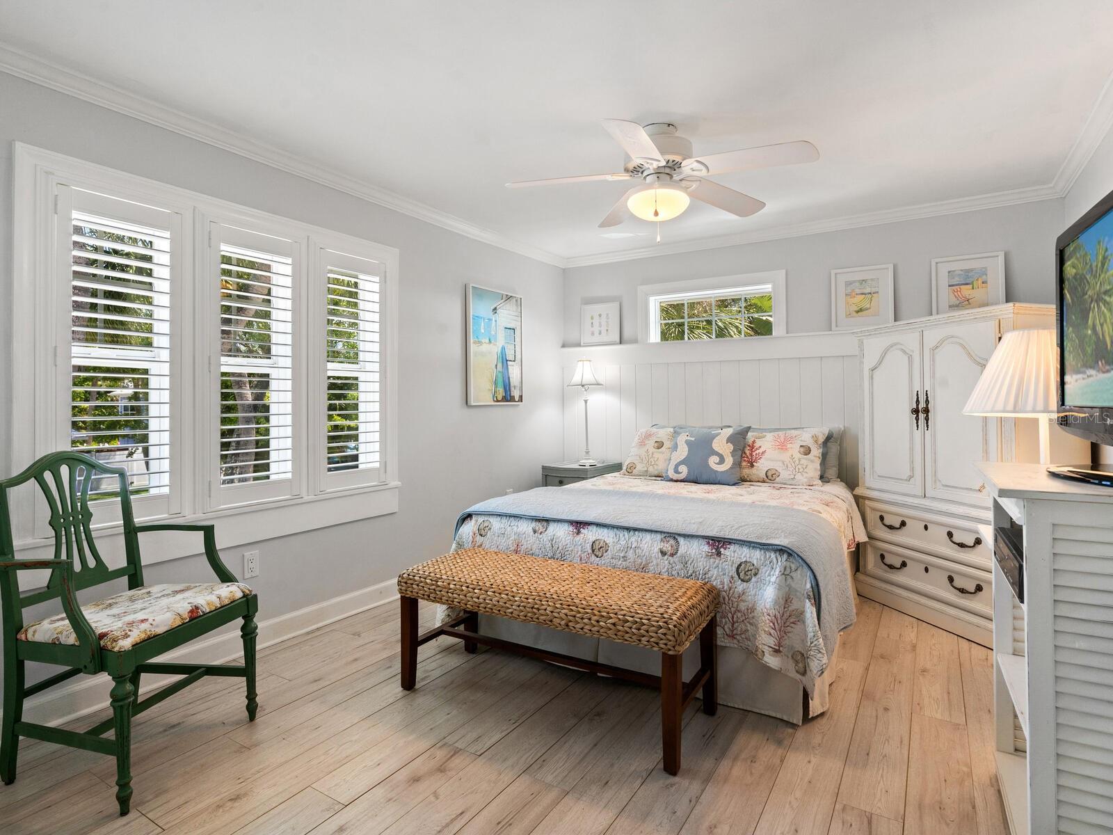 HOLMES BEACH 13TH UNIT - Residential Lease