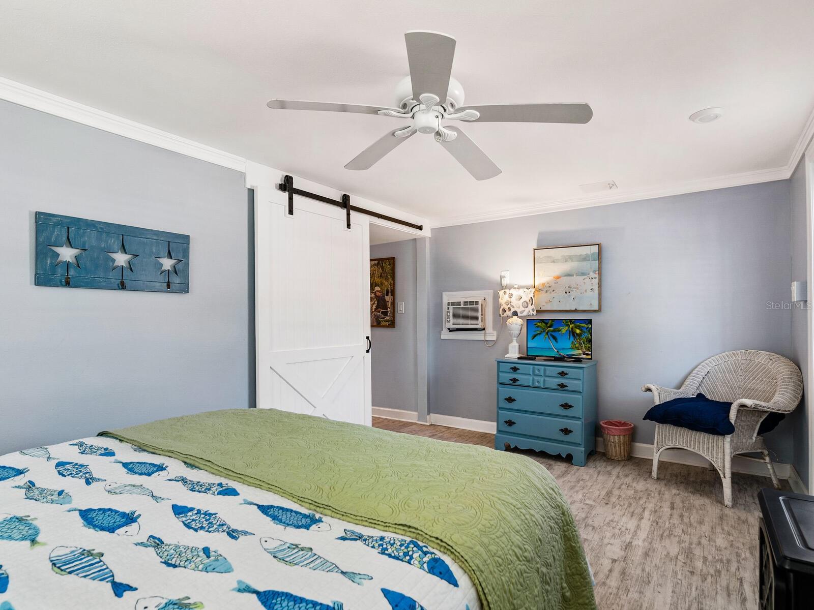 HOLMES BEACH 13TH UNIT - Residential Lease