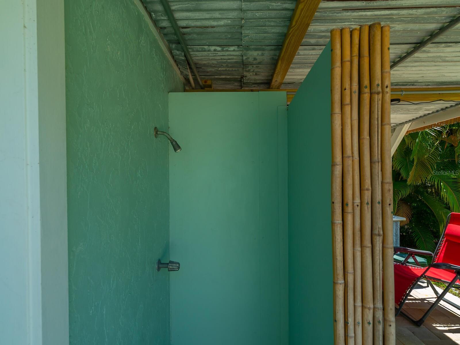 HOLMES BEACH 13TH UNIT - Residential Lease