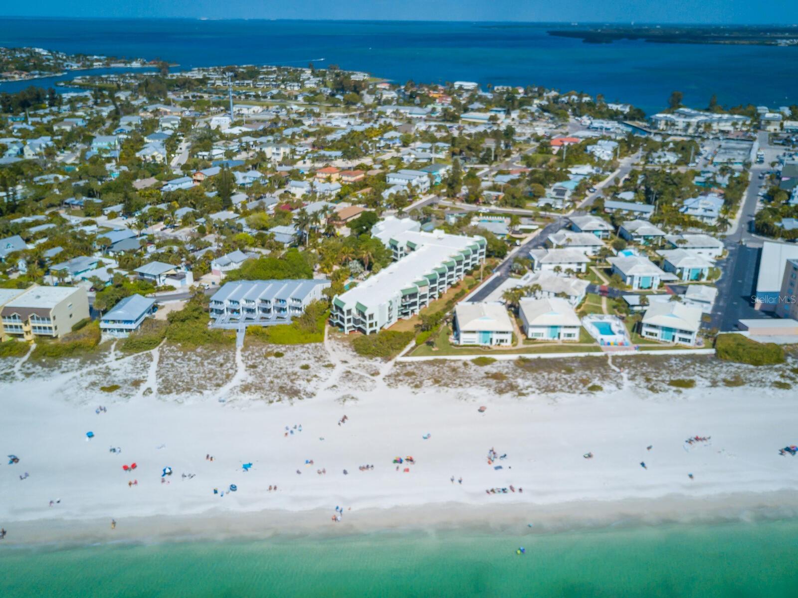 HOLMES BEACH 13TH UNIT - Residential Lease