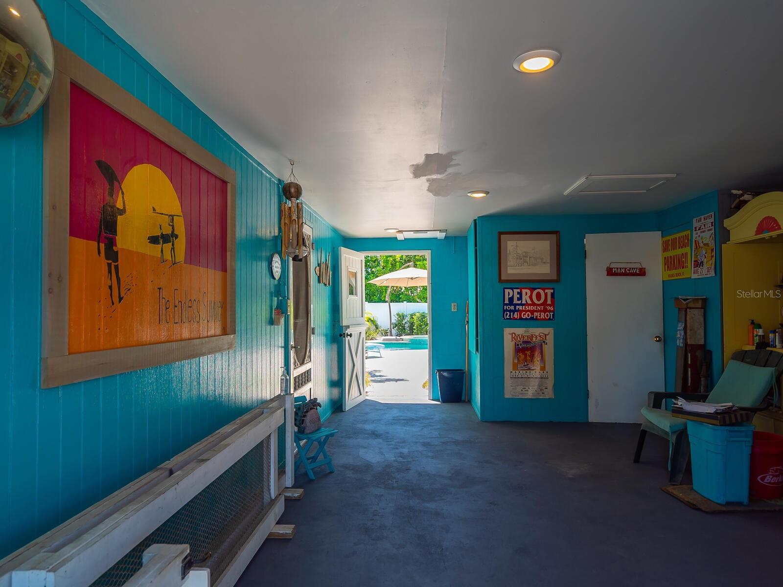 HOLMES BEACH 13TH UNIT - Residential Lease