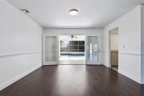 Tiny photo for 5246 Royal Oak Drive, Fruitland Park, FL 34731 (MLS # G5119315)