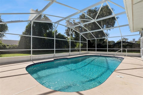 Tiny photo for 5246 Royal Oak Drive, Fruitland Park, FL 34731 (MLS # G5119315)