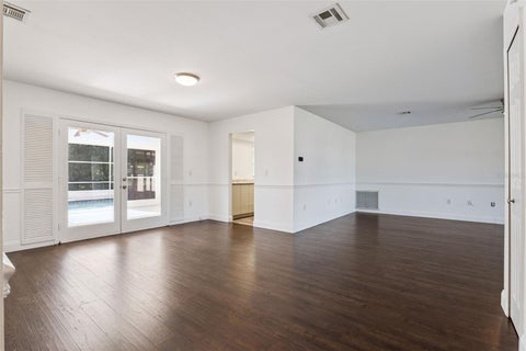 Tiny photo for 5246 Royal Oak Drive, Fruitland Park, FL 34731 (MLS # G5119315)