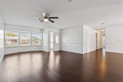 Tiny photo for 5246 Royal Oak Drive, Fruitland Park, FL 34731 (MLS # G5119315)
