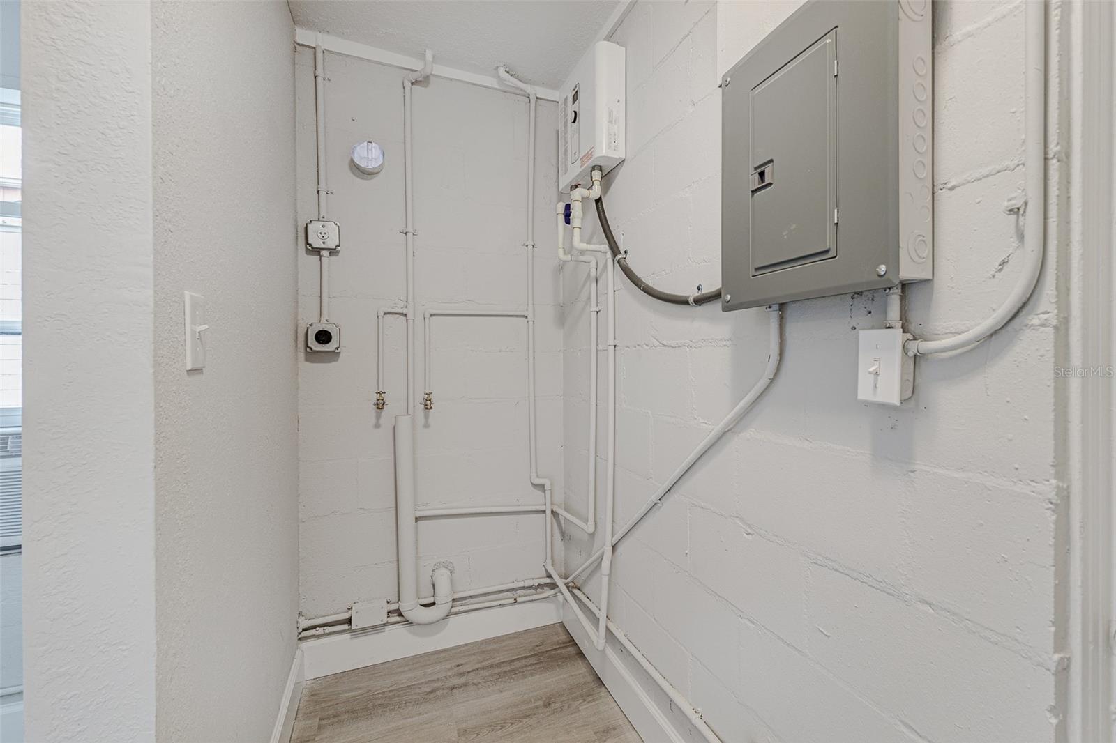 NEWSOME & JOHNSON SUB - Residential