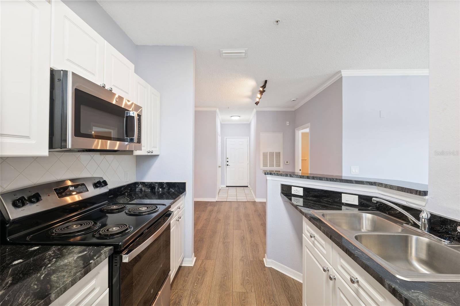 THE ENCLAVE AT RICHMOND PLACE - Residential Income