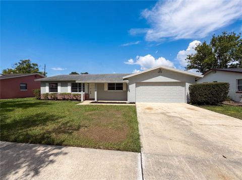 Photo of 1024 Sunwood Lane, Orlando, FL 32807 (MLS # O6413357)