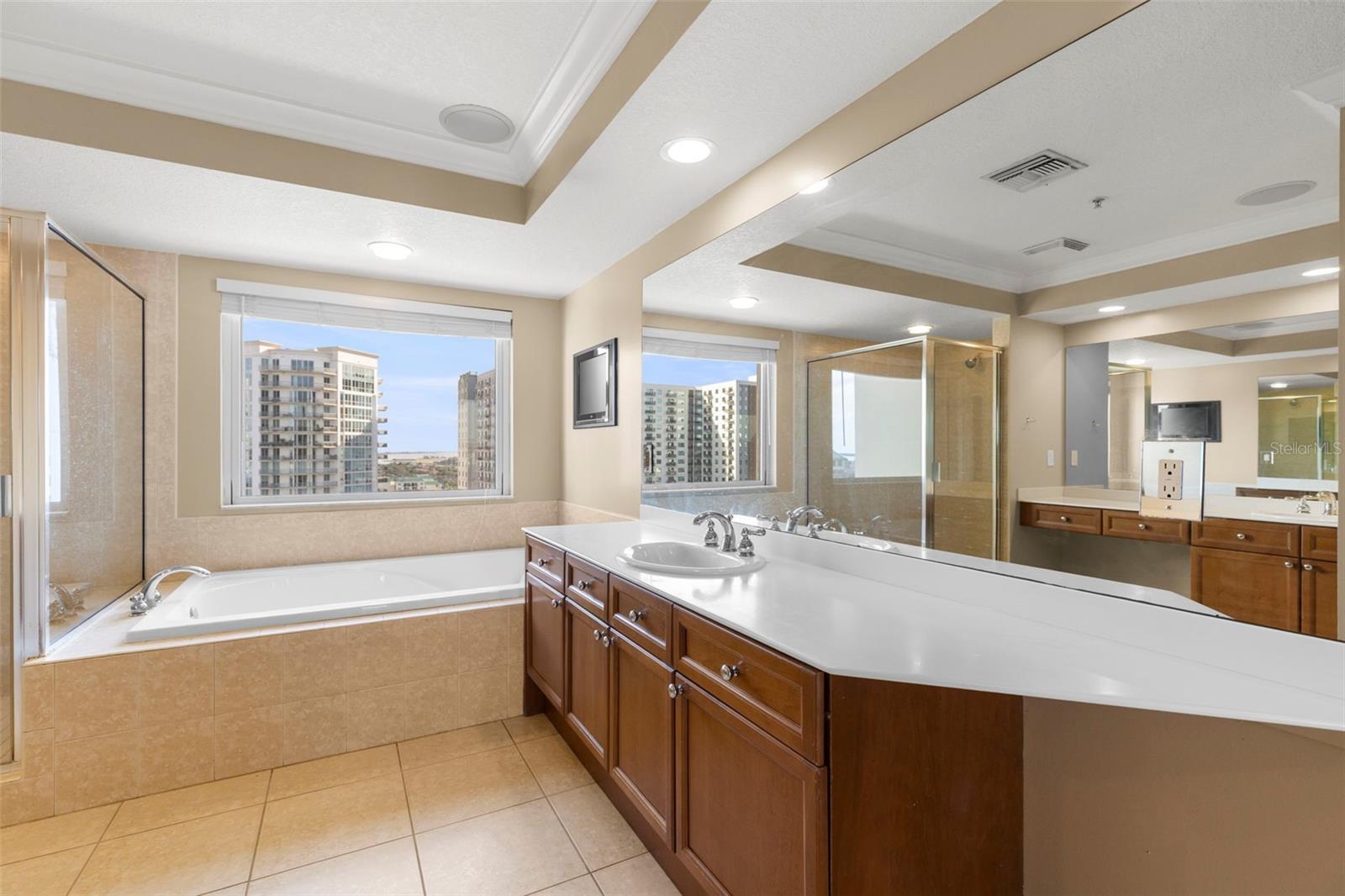 THE GRANDVIEW A CONDO - Residential