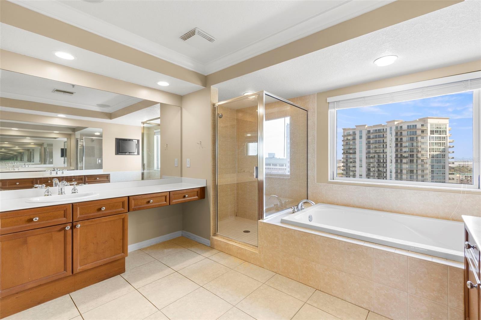 THE GRANDVIEW A CONDO - Residential