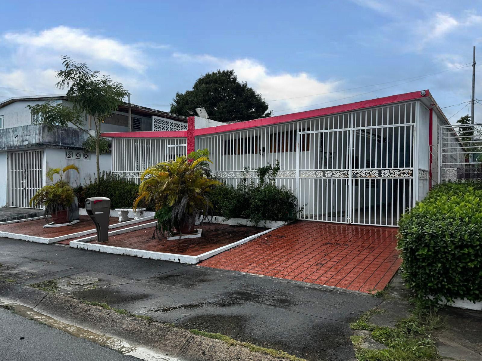 URB. BAYAMÓN GARDENS - Residential