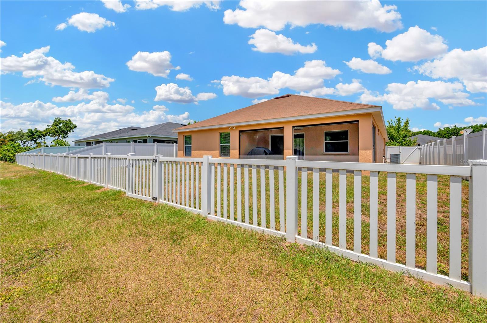 VINEYARD RESERVE - Residential Lease