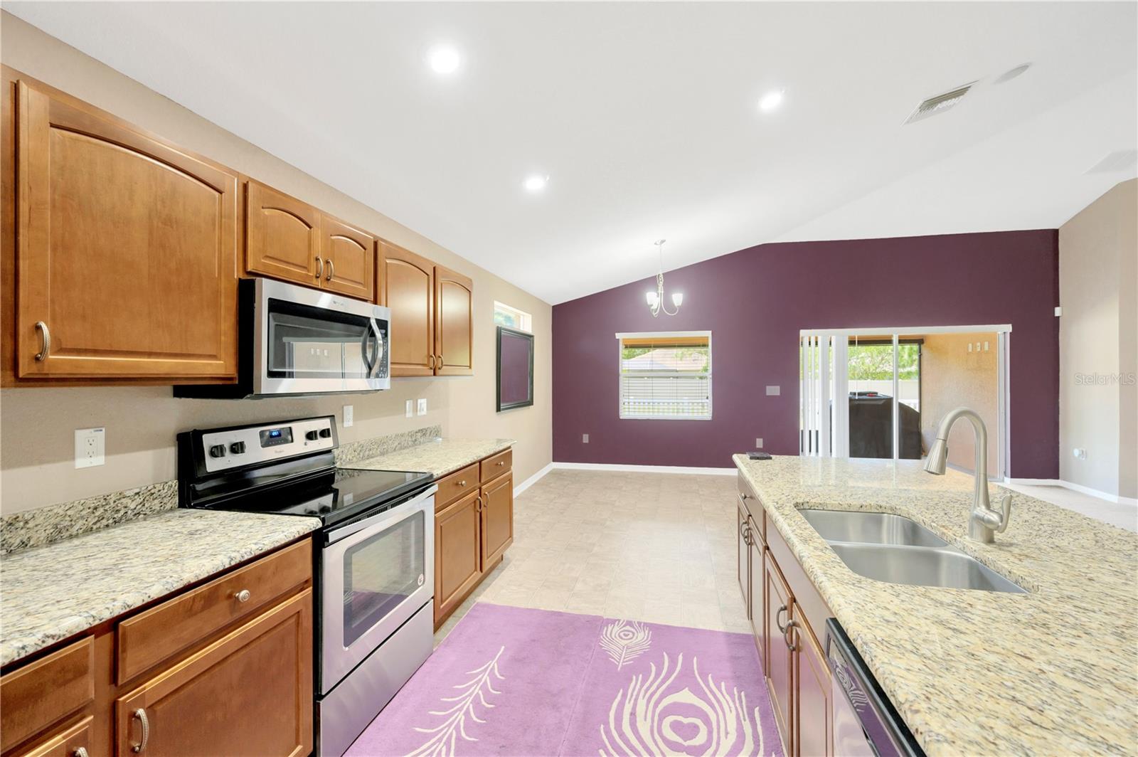 VINEYARD RESERVE - Residential Lease