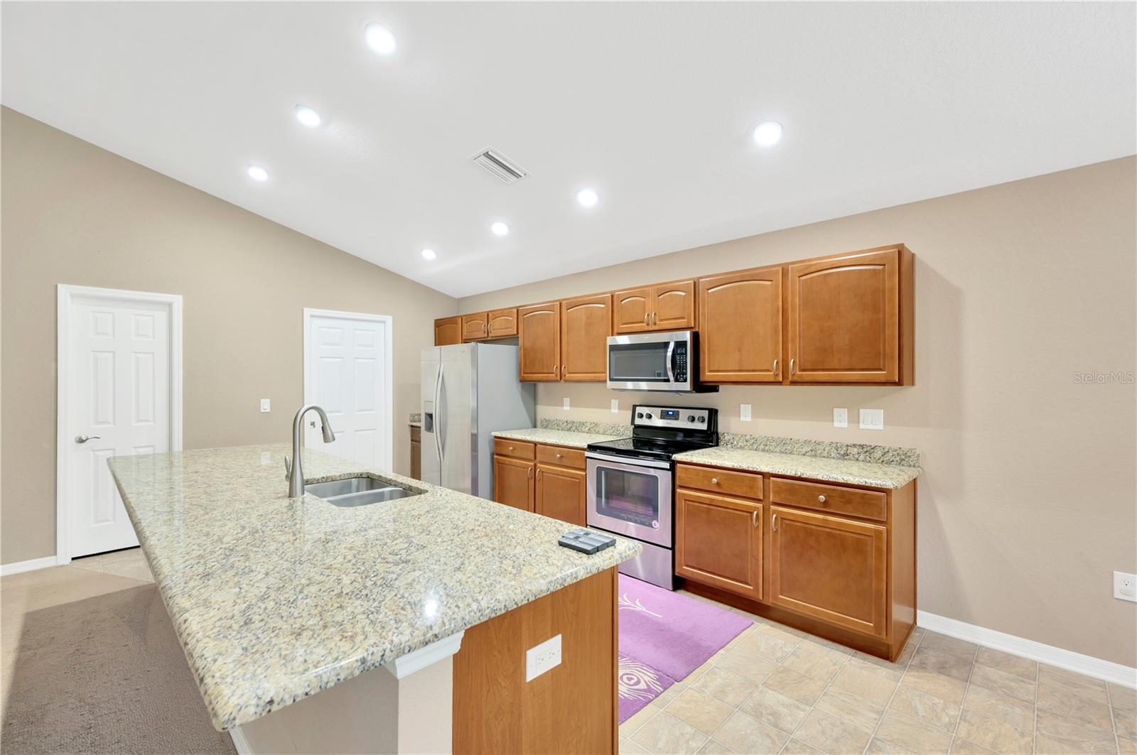VINEYARD RESERVE - Residential Lease