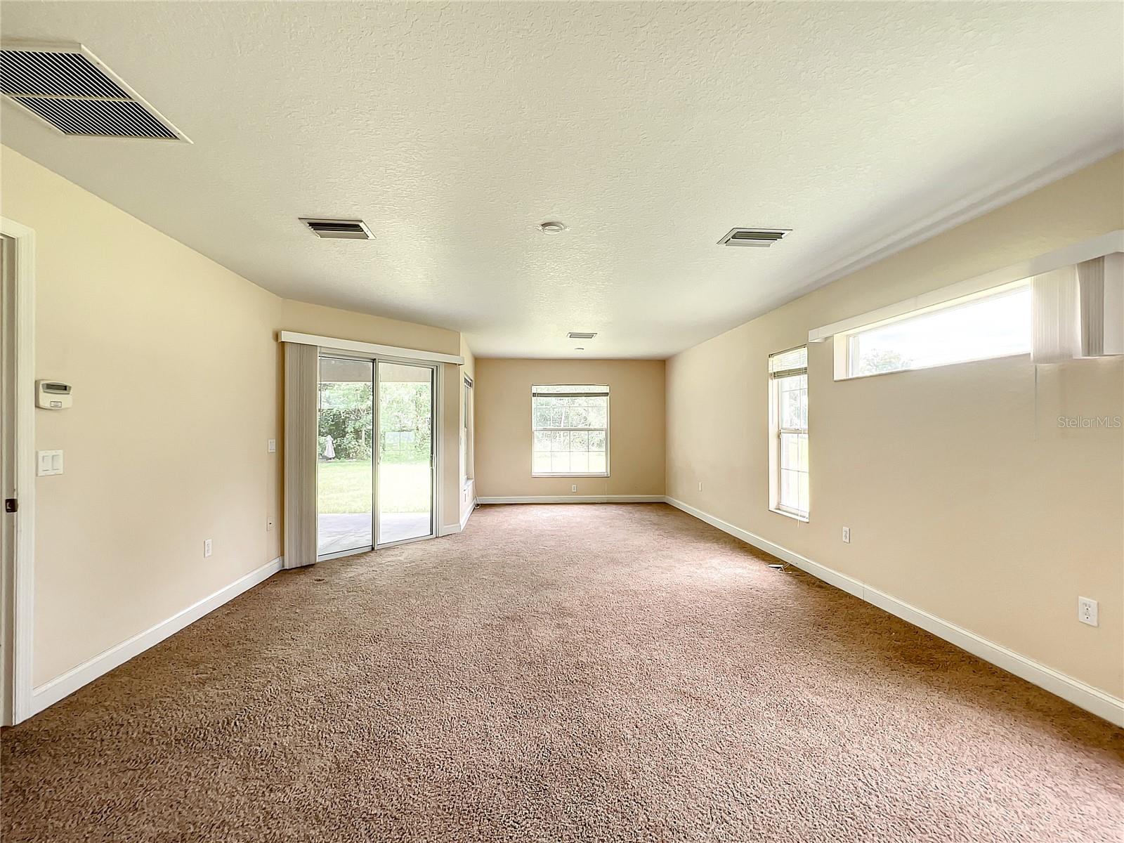 BUFFINGTON ESTATES - Residential Lease