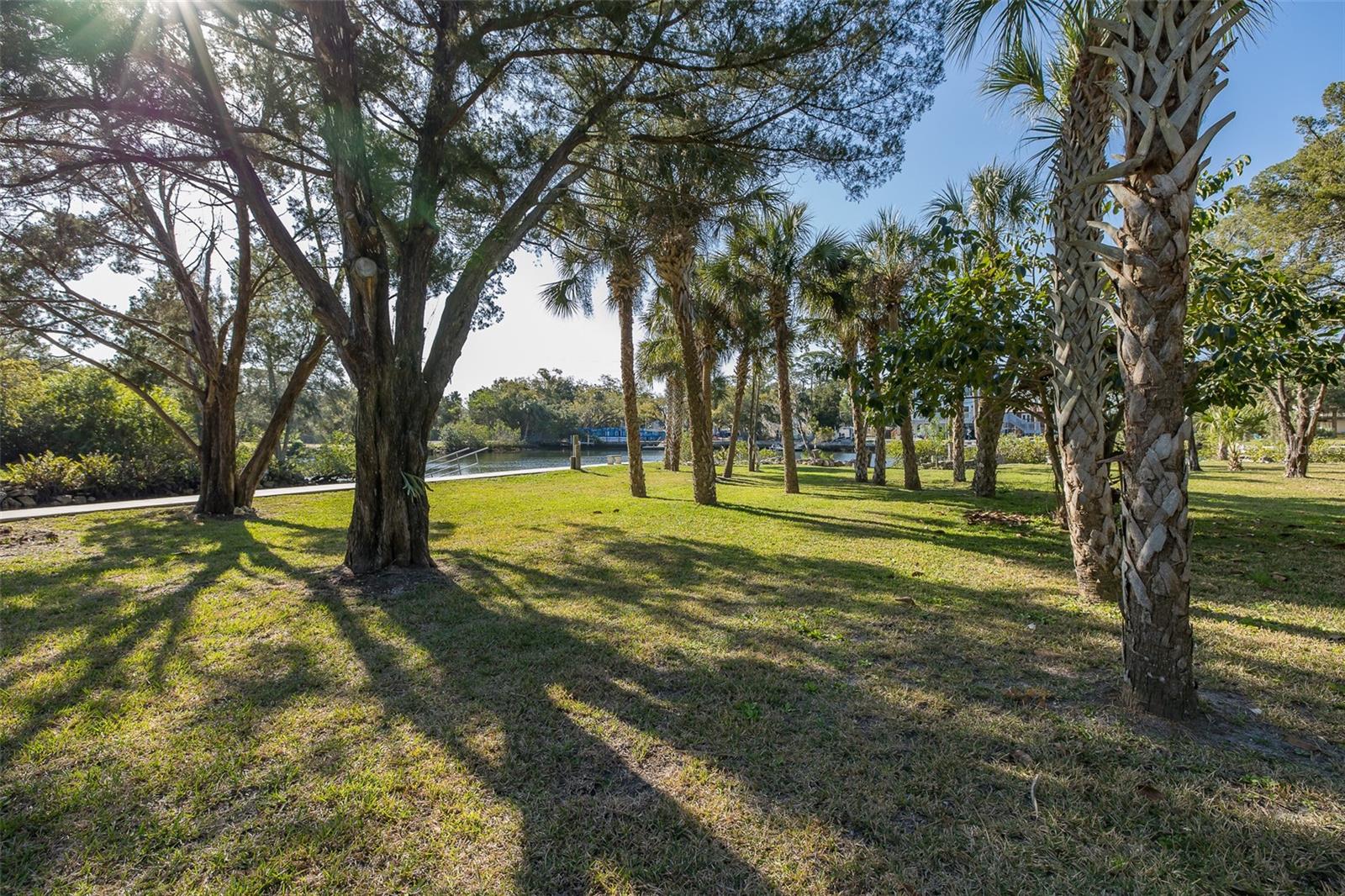 DRIFTWOOD ISLES - Residential