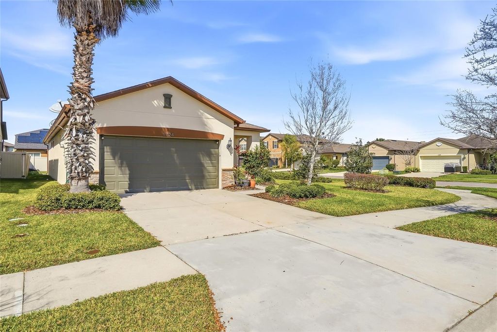 Photo of 1724 Passage Key Lane, Ruskin, FL 33570 (MLS # TB8484005)