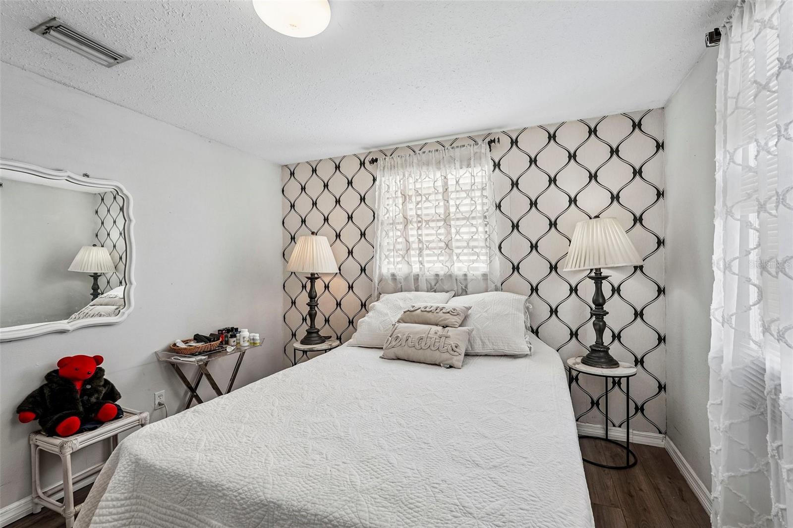 SUNNY LAKES ESTATES - Residential